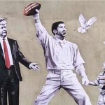 بارسلونا میں بیڈ بنی کا گرافیتی، ٹرمپ کی پالیسیوں کے مقابل امن کا پیغام