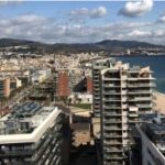 بادالونا بلدیہ سیاحتی استعمال کے لیے رہائشی مکانات پر پابندی عائد کرنے کے لیے ایک نیا ضابطہ لائے گی