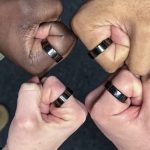 ٹرمپ انتظامیہ کا انقلابی منصوبہ: 2030 تک ہر امریکی کے ہاتھ میں ‘اسمارٹ رنگ’ پہنانے کی تیاری