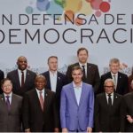 بارسلونا میں ترقی پسند رہنماؤں کا اجلاس: سانچیز نے جمہوریت کے تحفظ اور ٹرمپ کے خلاف اتحاد کی اپیل کر دی