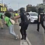 ویلنسیا میں عوامی تعلیم کے حق میں مظاہرہ کرنے والی خاتون پر پولیس کے “وحشیانہ تشدد” کا الزام، تحقیقات کا اعلان