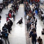 اسپین میں تارکینِ وطن کی ریگولرائزیشن پر عوام منقسم: 38 فیصد حمایت، 33 فیصد مخالفت